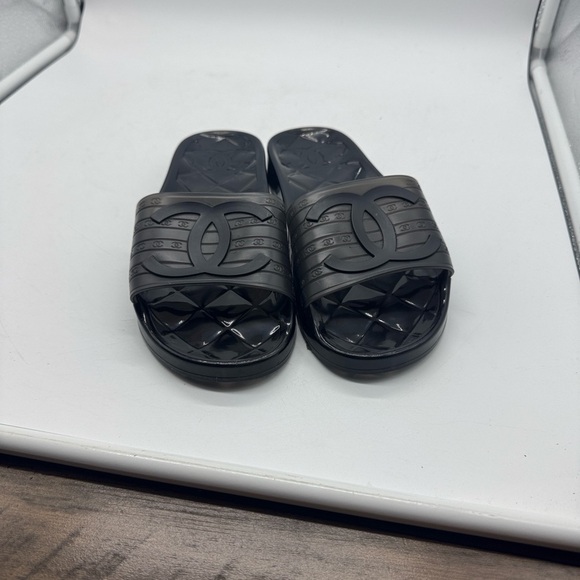 CHANEL PVC Transparent CC Flat Slide Sandals AUTHENTIC Size 36 - Picture 2 of 15